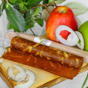 Dried apple and coconut fruit roller 