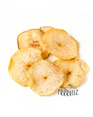 Dried apple in slices with cinnamon