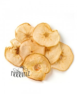 Premium dehydrated apple slices for cocktails